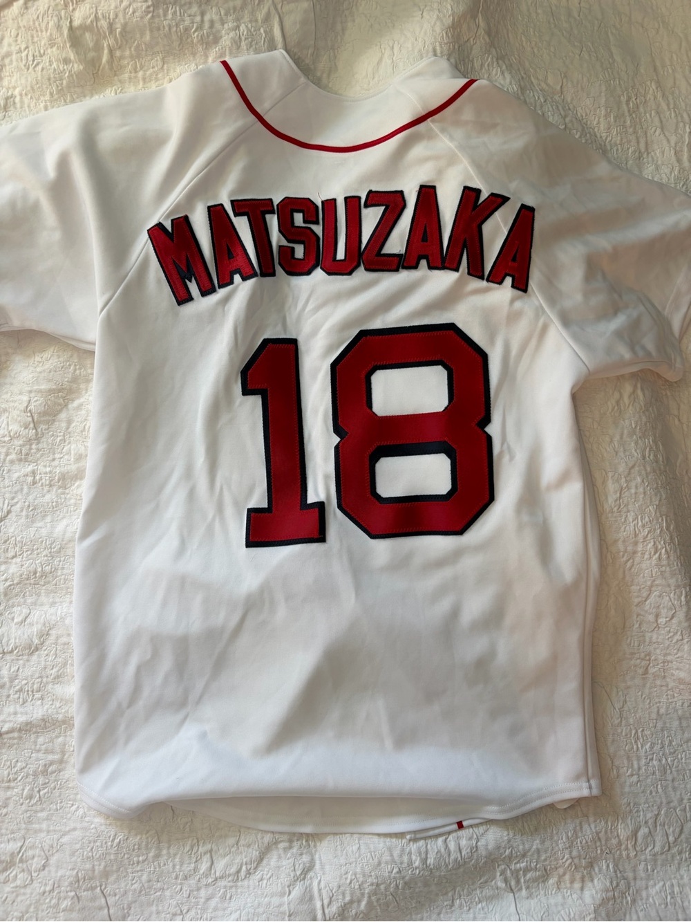 Red Sox Size M official jersey - Matsuzaka #18